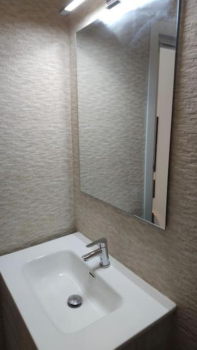 M1 Loft Privado 4 Personas Apartment Madrid Luaran gambar